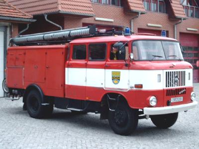 Lschgruppenfahrzeug LF16-2